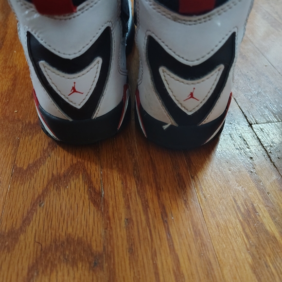 Jordan True Flight - Picture 6 of 8